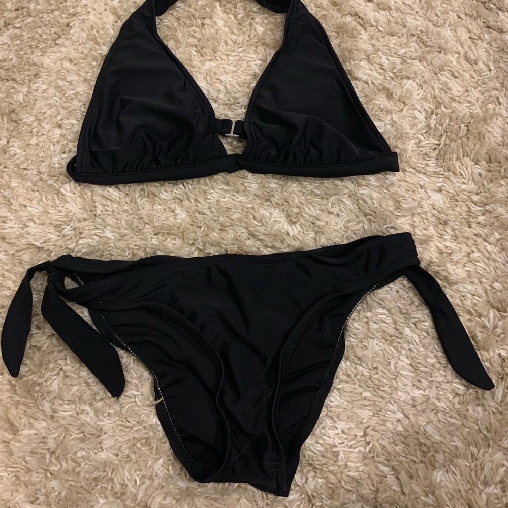 Black bikini bottom